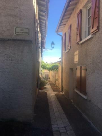 La Maison Des Remparts Lectoure Eksteriør billede